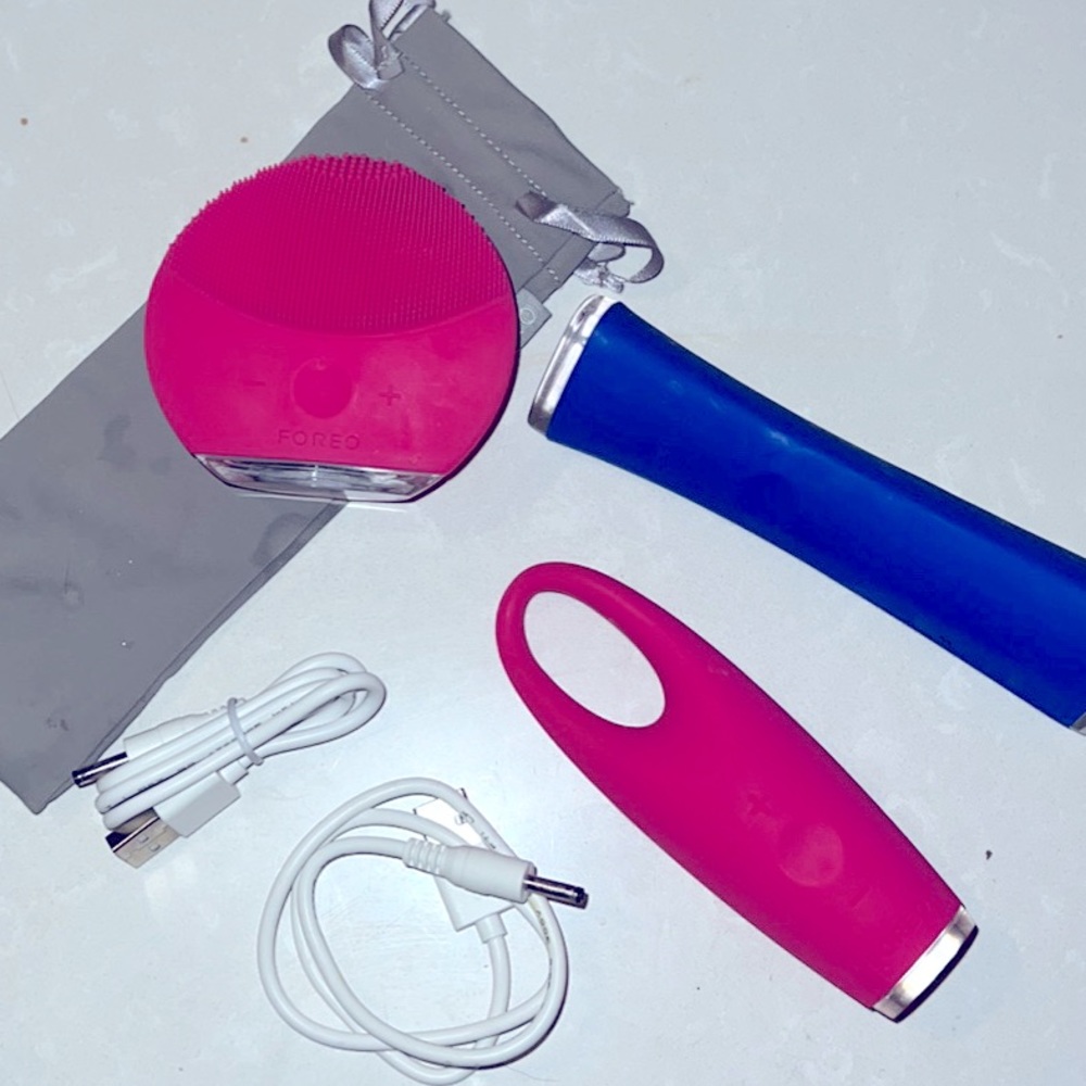FOREO Face Tools Scrubber Blue Light